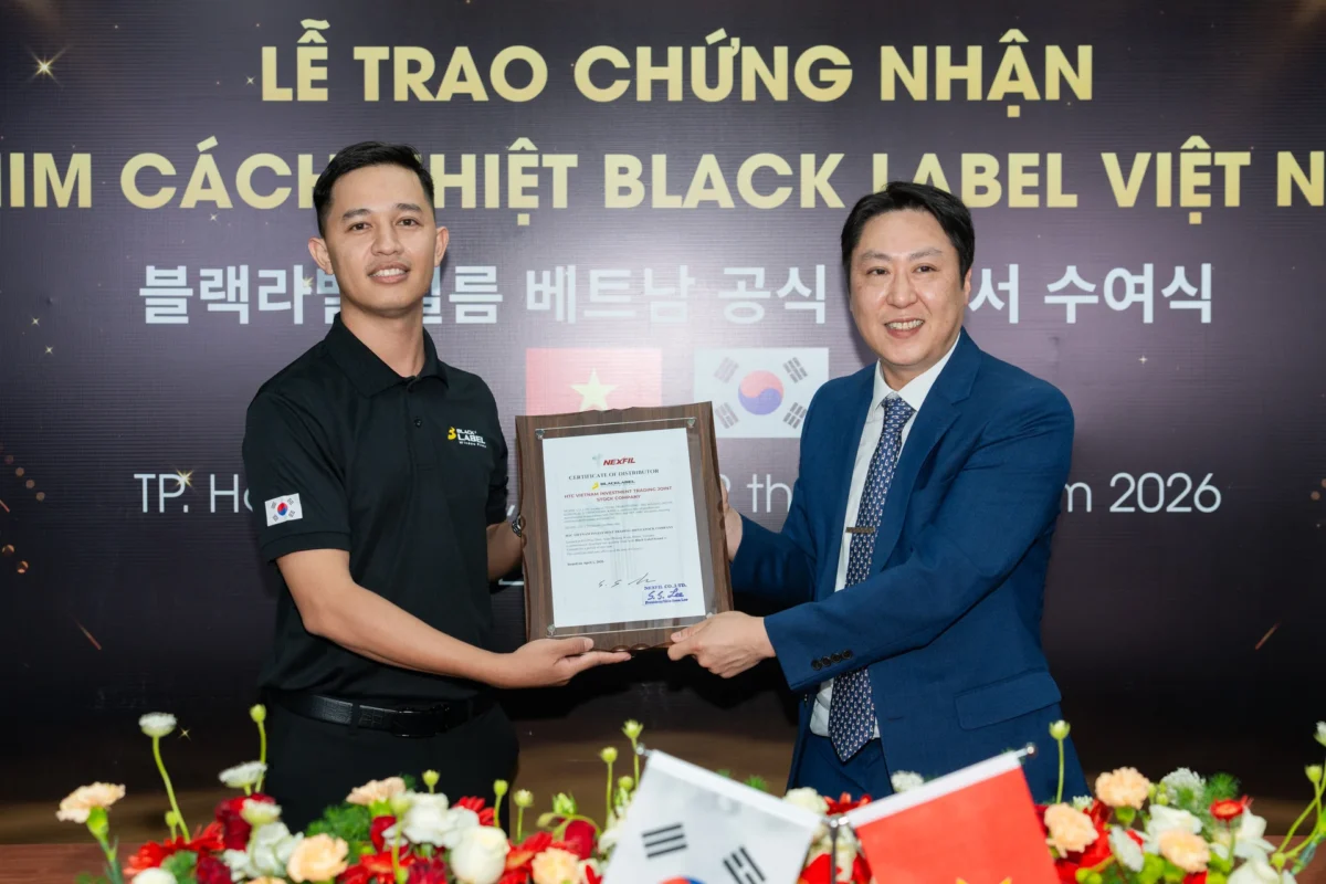 BLACK LABEL VIET NAM 10 Lễ Trao Chứng Nhận