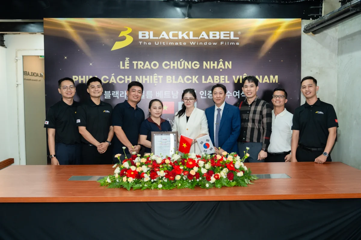 BLACK LABEL VIET NAM 6 Lễ Trao Chứng Nhận